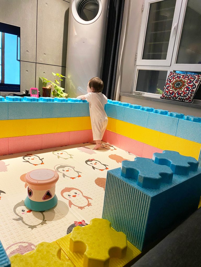 EPP foam building block fence