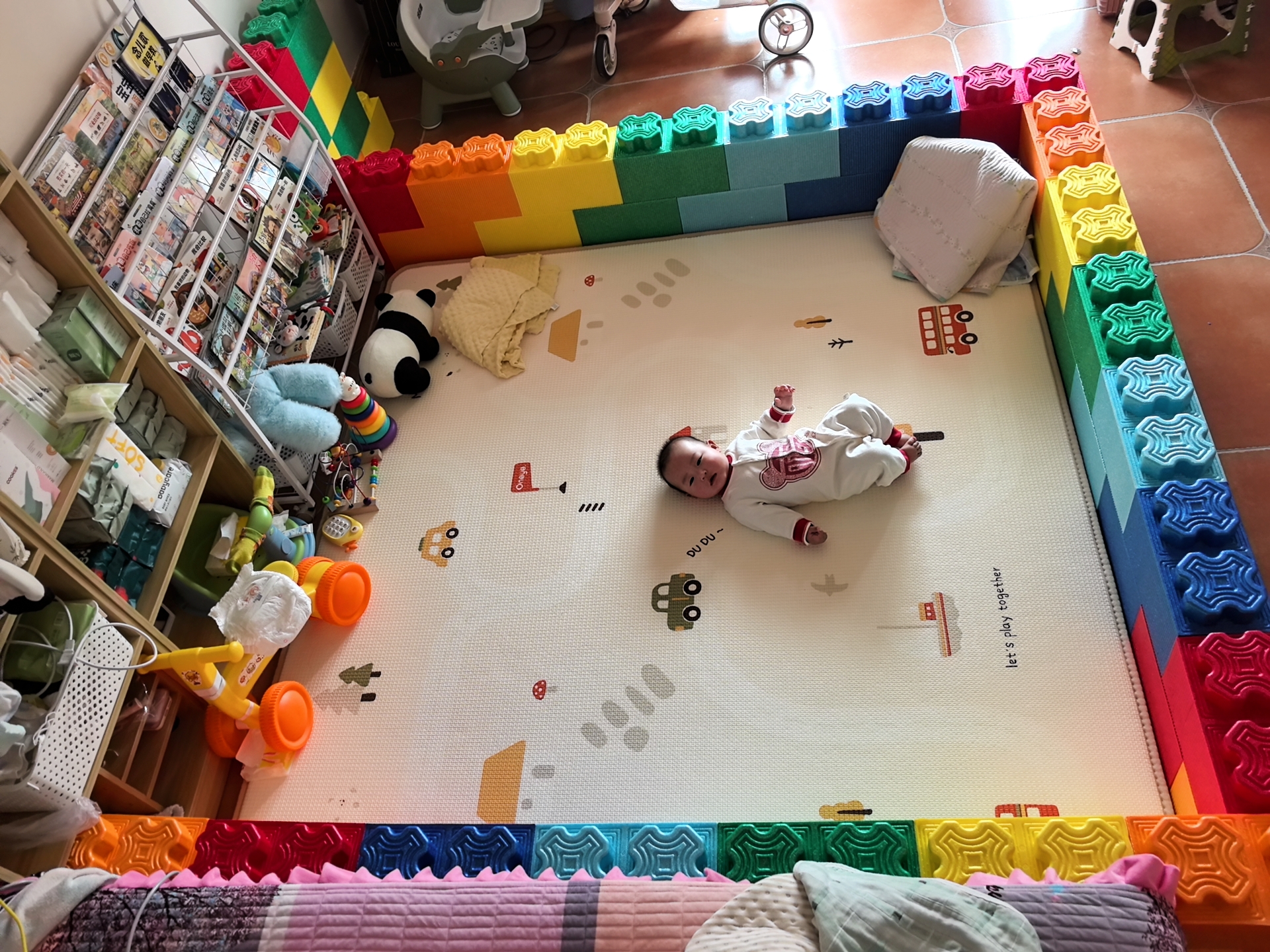 Rainbow building block fence